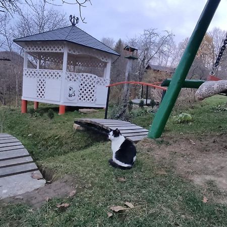 Bat'Kivska Hata Stari Kuty Esterno foto